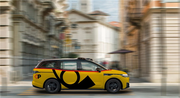 李彦宏:萝卜快跑全球第一 累计订单数已超Waymo