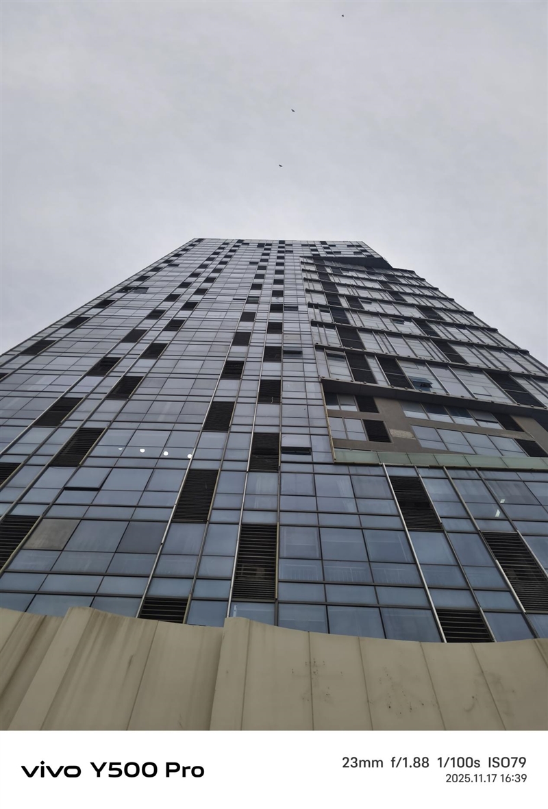 2亿像素的国民小旗舰！vivo Y500 Pro评测：超耐用超给力