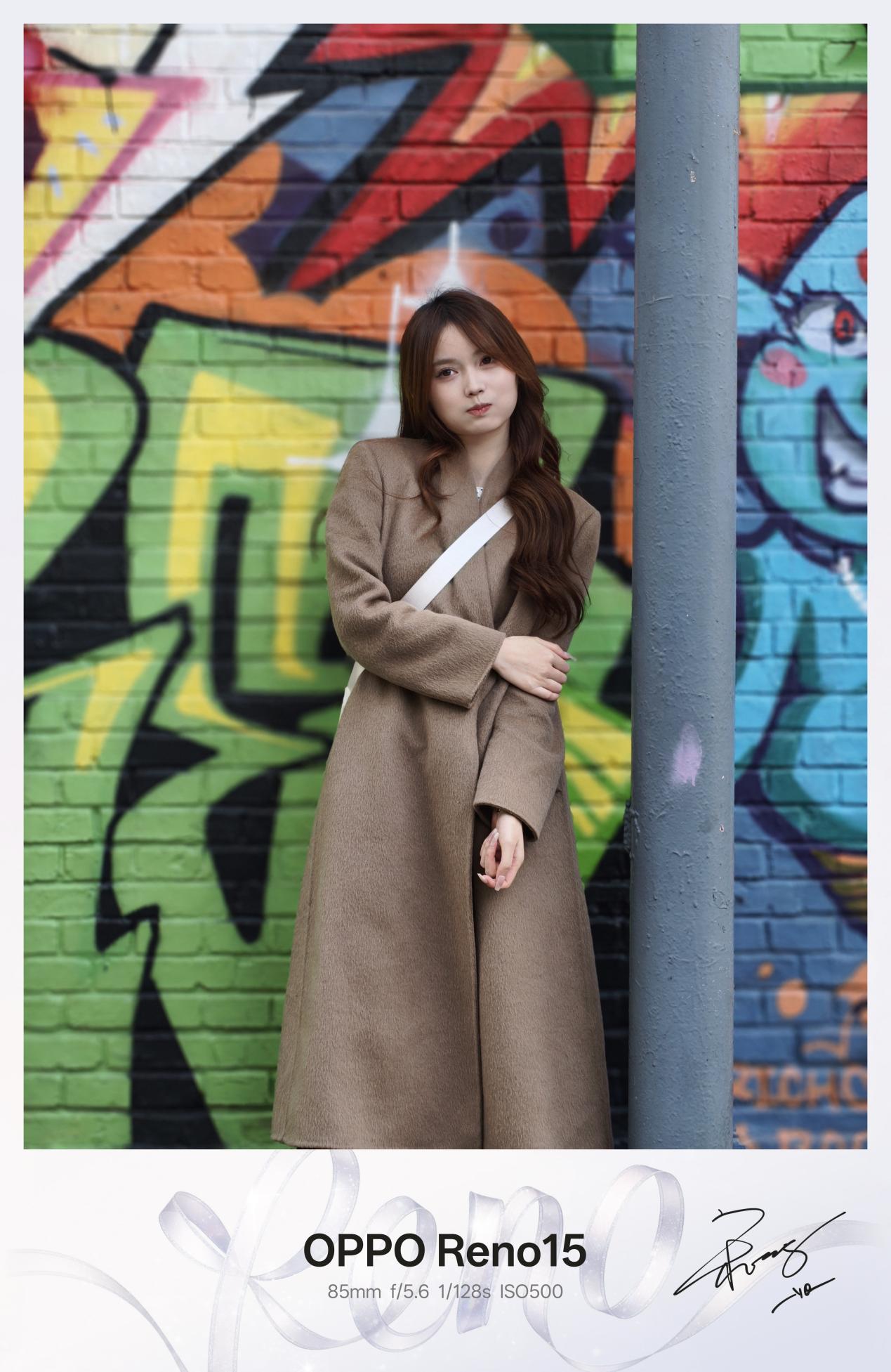 精致小直屏超出圈实况拼图，OPPO Reno15全面评测