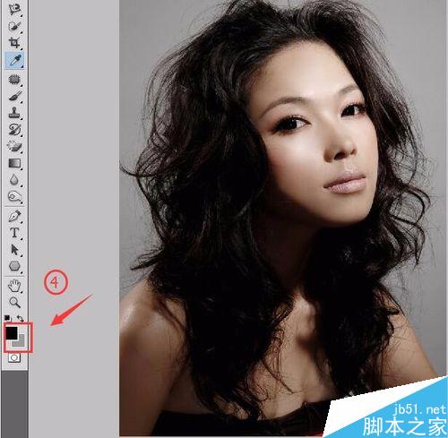 PS下如何使用背景橡皮擦截取人物头发?