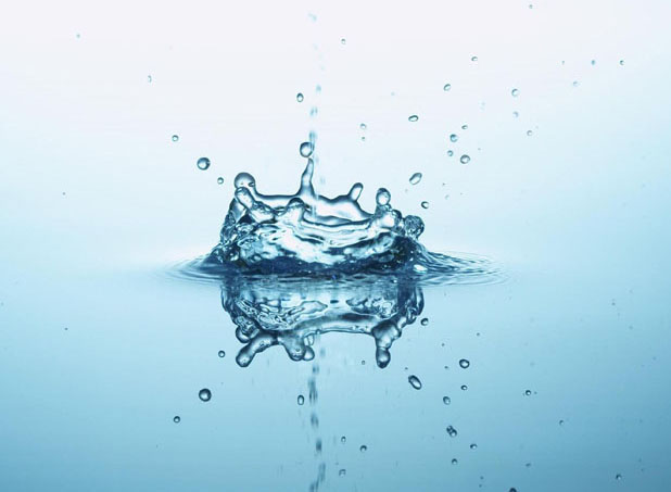 Photoshop教程:关于水滴图片的抠图方法_本站jb51.net转载