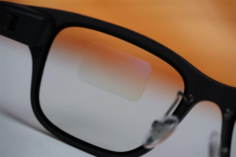 阿里首款自研夸克AI眼镜S1首发评测：真正的第一视角拍摄、导航、提词神器！