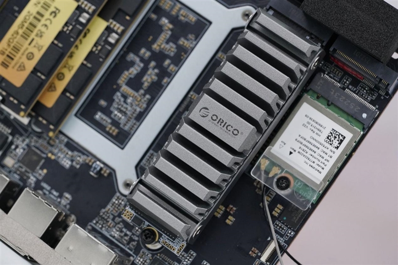 可能是散热最好的mini主机!奥睿科OminiPro迷你机评测:半小时烤机稳定54W 温度仅80度