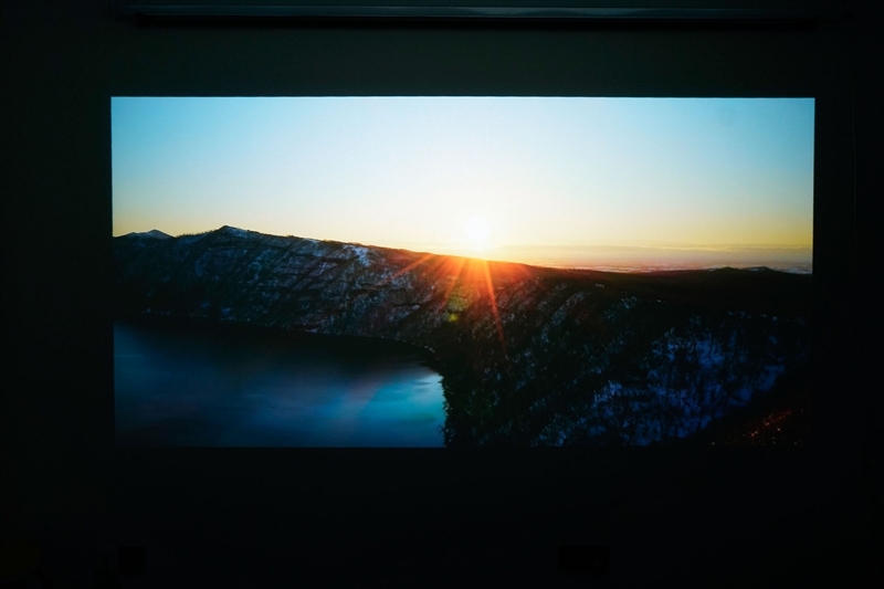 卧室缺一台投影仪吗？哈趣H3 Ultra评测：音画同级无敌 哈曼音箱还可以独立使用