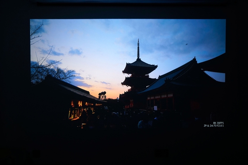 卧室缺一台投影仪吗？哈趣H3 Ultra评测：音画同级无敌 哈曼音箱还可以独立使用