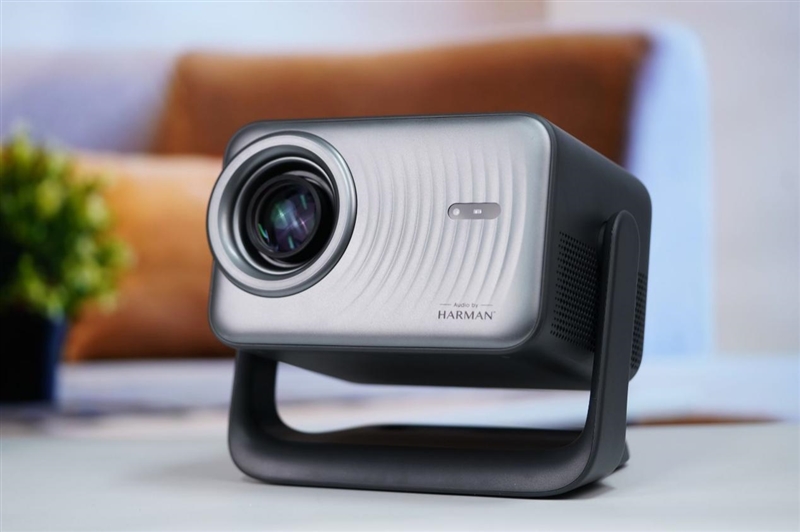 亮度不虚标的典范！哈趣H3 Ultra Max评测：2000元以内最强游戏投影仪