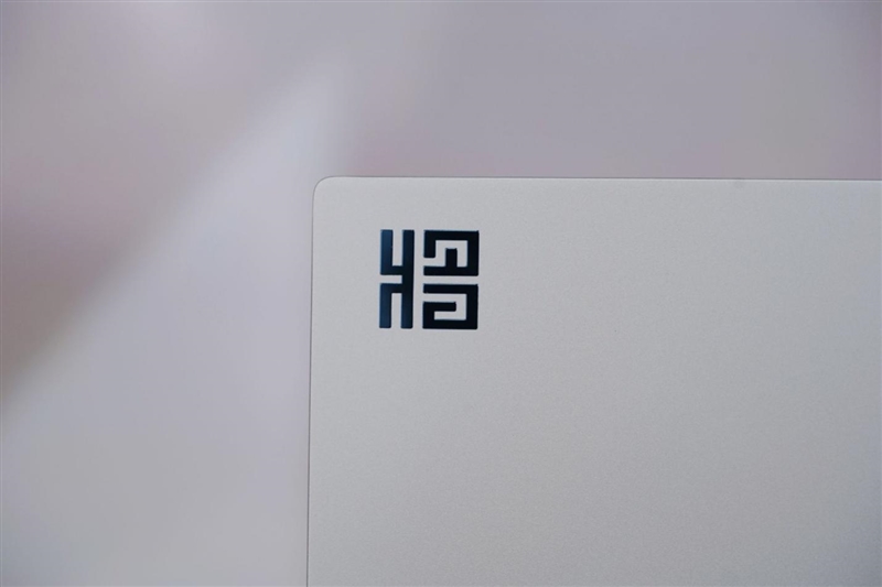 七彩虹将星X16 Pro笔记本评测：从内到外全面升级 性能体验