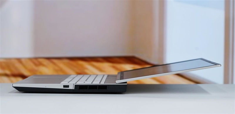 七彩虹将星X16 Pro笔记本评测：从内到外全面升级 性能体验