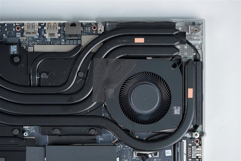 七彩虹将星X16 Pro笔记本评测：从内到外全面升级 性能体验