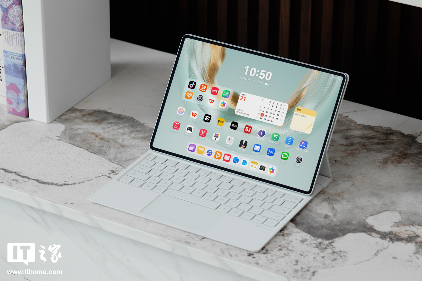 华为 MatePad Pro / Mini 系列平板获鸿蒙 HarmonyOS 6.0.0.115 升级，支持 Dock 栏隐藏最近应用
