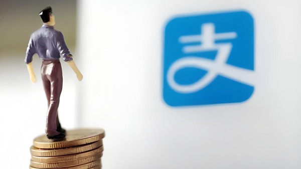 支付宝小鸡雇佣是什么怎么弄