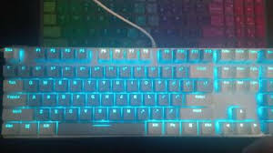 达尔优ek815灯光如何调节