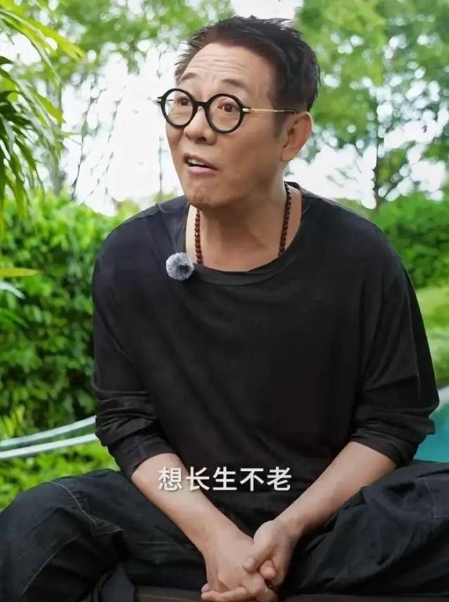 李连杰回应“换血换心脏”传闻:不会冒生命风险