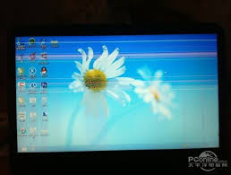 电脑屏幕跳动闪烁原因是什么