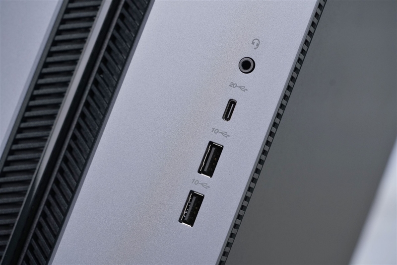 联想GeekPro台式机评测:移动平台的台式机 冷静高效扩展性强