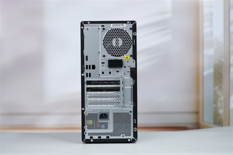 联想GeekPro台式机评测:移动平台的台式机 冷静高效扩展性强