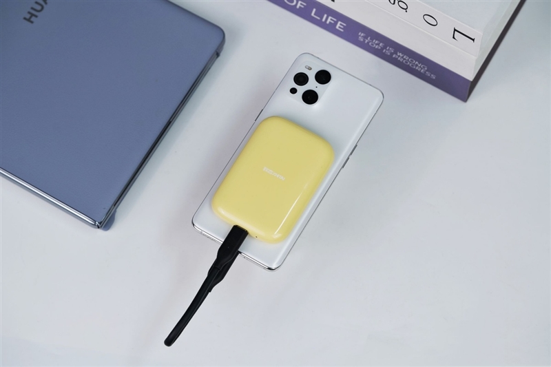 长江存储致态灵·潮流版移动固态硬盘 2TB评测：可能是最强缓外性能移动固态硬盘