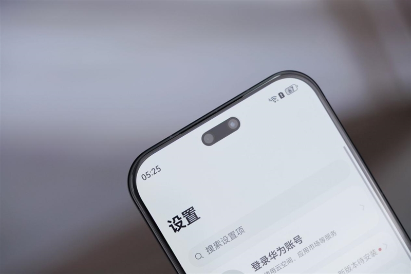 前后双红枫上阵 华为nova 15 Ultra全面评测:年轻人的影像轻旗舰!