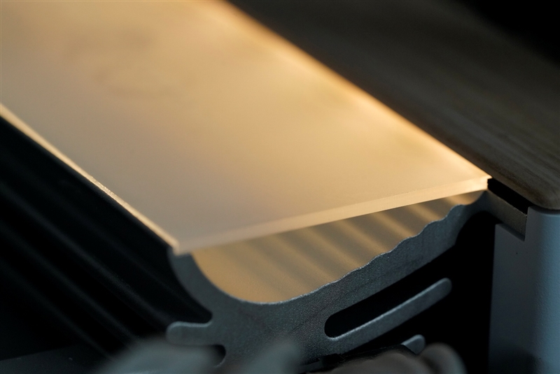 实木元素亮眼！技嘉X870E AERO X3D WOOD主板评测：顶级性能搭配全新设计 DIY审美新高度