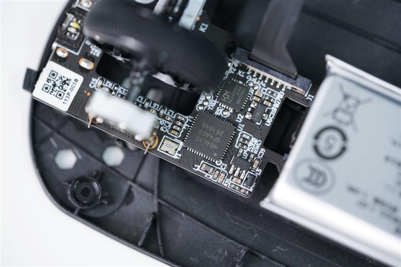 最快续航最久的XM模具 雷柏 VT0/VT0 Max鼠标实测:这是目前最均衡的轻量化旗舰