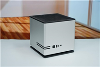 功耗提升30% 温度降低20度！abee AI Station 395 Max迷你液冷工作站评测：685B超大模型也能运行