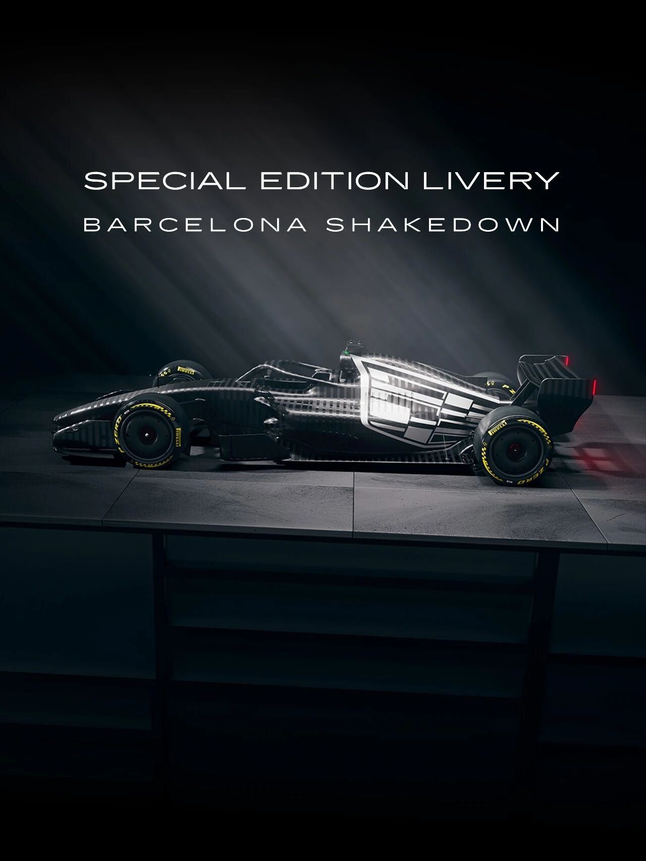 凯迪拉克 F1 车队首款测试涂装亮相：印所有建队成员名字，新赛季正式涂装 2 月 8 日发布