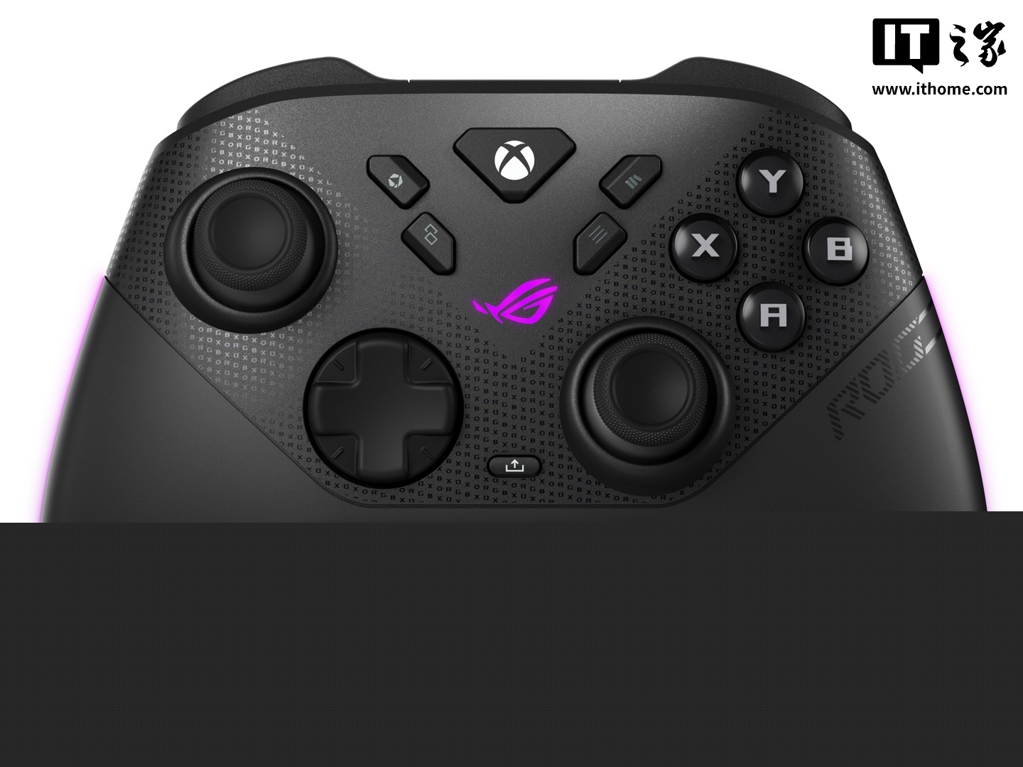 华硕 ROG 雷切 2 Xbox 无线手柄国行开售：搭载 TMR 摇杆，999 元
