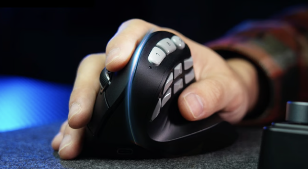 自带 7 个侧键的人体工学鼠标，SOLAKAKA E9 Pro 现身众筹平台