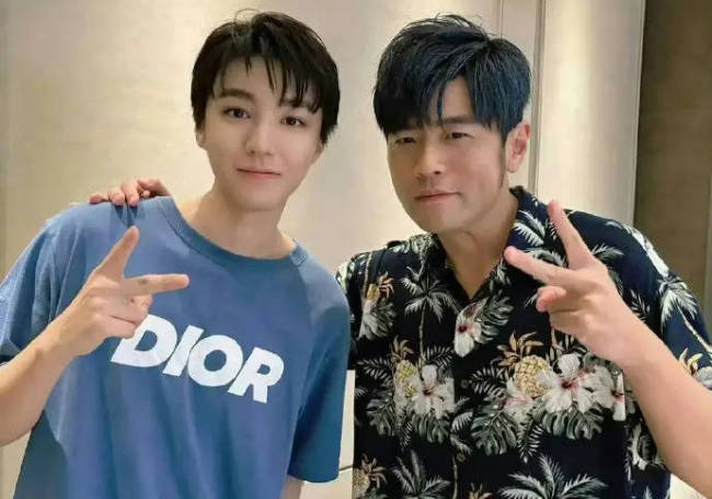 追星天花板！王俊凯连续11年发文为周杰伦庆生