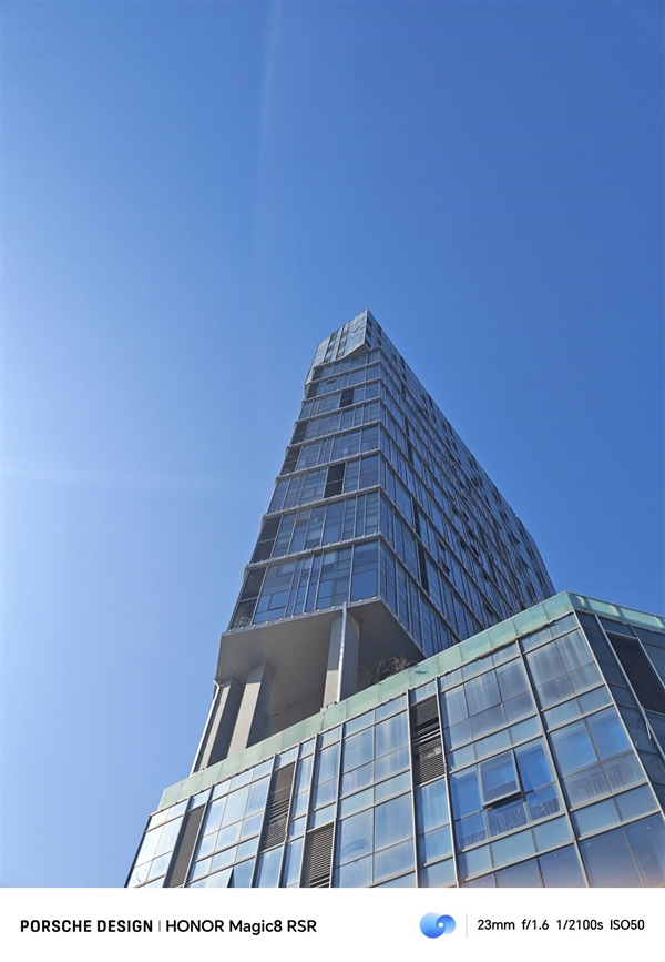 24GB内存!荣耀Magic 8 RSR保时捷设计首发评测:当今调教最好的第五代骁龙8至尊机皇