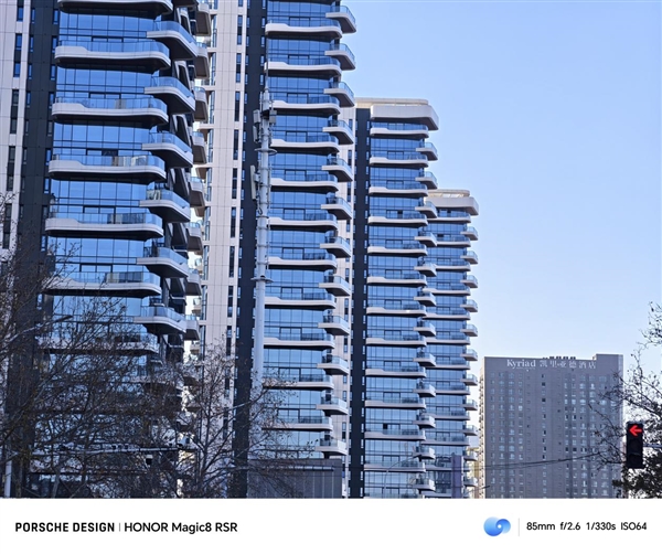 24GB内存!荣耀Magic 8 RSR保时捷设计首发评测:当今调教最好的第五代骁龙8至尊机皇