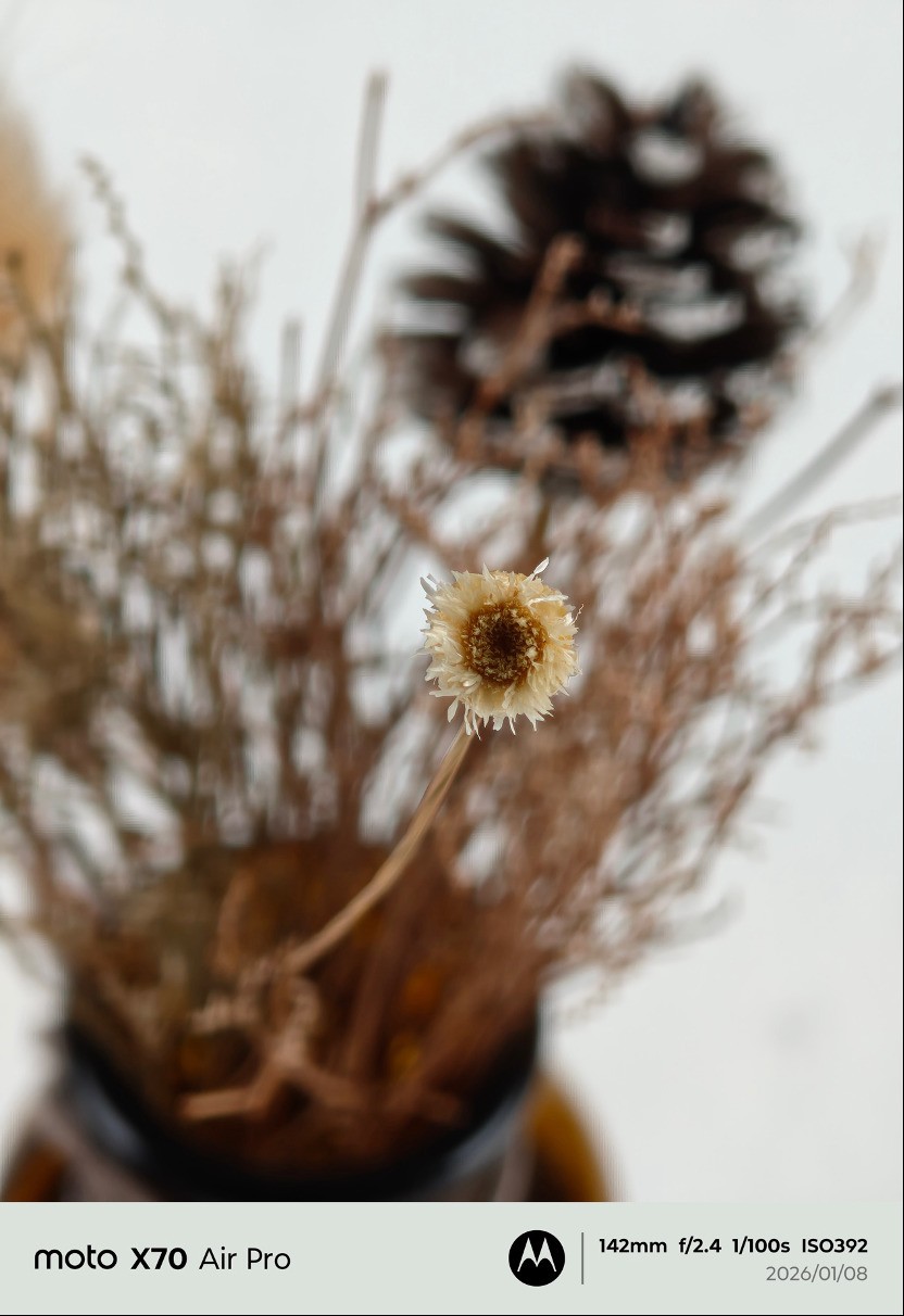 联想 moto X70 Air Pro全面评测：一台敢叫Pro的Air，到底强在哪？