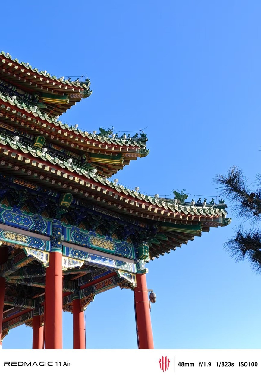 红魔11 AIR全面评测：轻薄高颜值的“掌中PC”