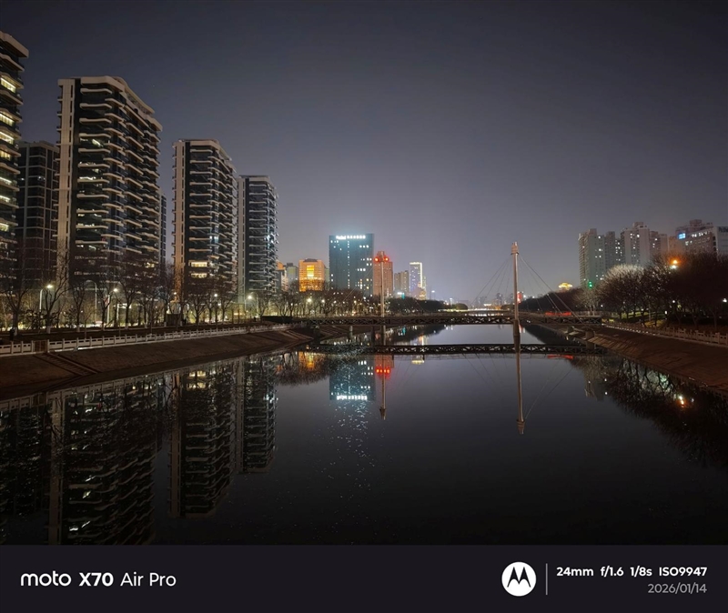 联想moto X70 Air Pro AI手机评测：轻薄AI影像旗舰 随手一拍就是8K大片