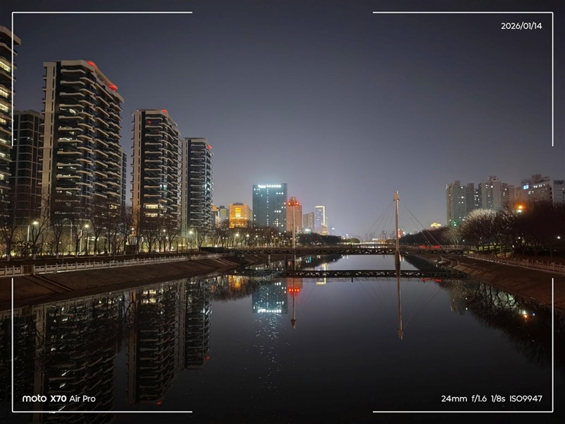 联想moto X70 Air Pro AI手机评测：轻薄AI影像旗舰 随手一拍就是8K大片