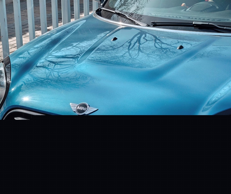 联想moto X70 Air Pro AI手机评测：轻薄AI影像旗舰 随手一拍就是8K大片