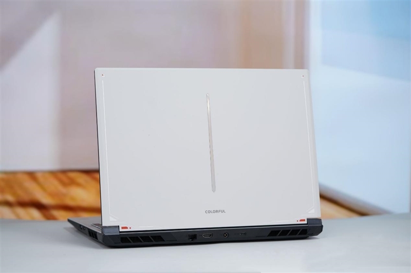 QLC早已今非昔比!七彩虹隐星P16 Pro笔记本评测:最强消费级QLC SSD配高性价比游戏本!