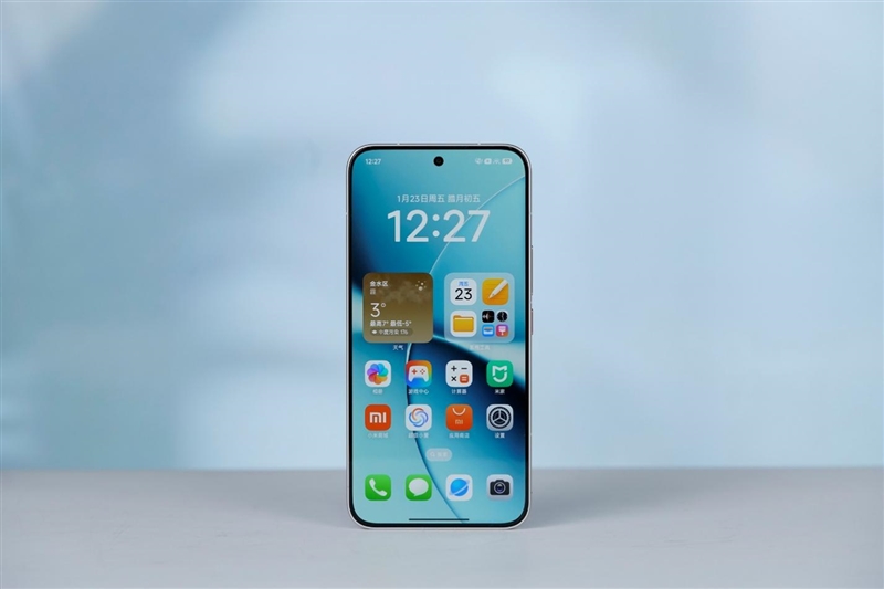 9000mAh电池+满血天玑9500s! REDMI Turbo 5 Max全面评测:这次把中端机的桌子掀了