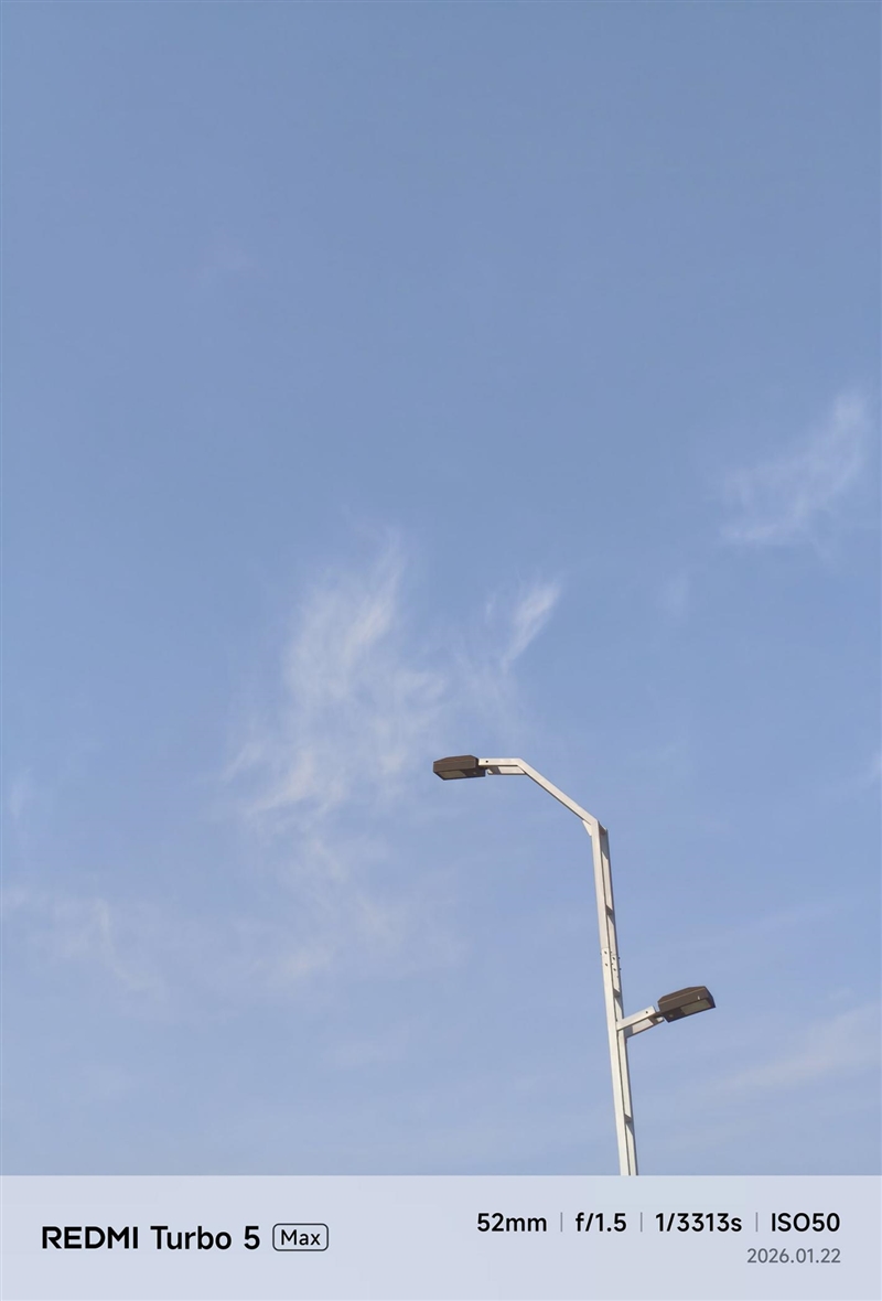 9000mAh电池+满血天玑9500s! REDMI Turbo 5 Max全面评测:这次把中端机的桌子掀了