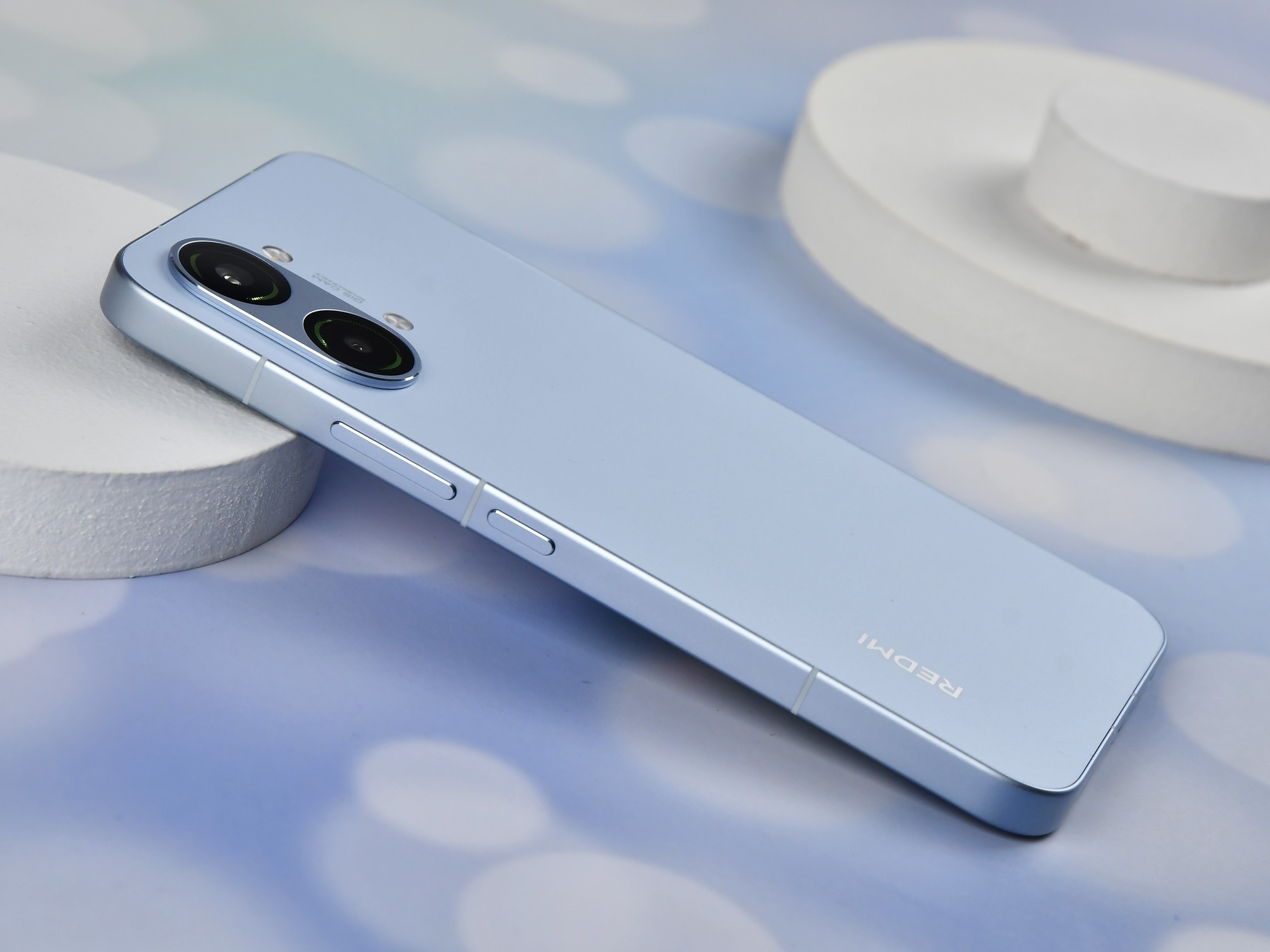 REDMI Turbo 5 Max深度评测:直接上 “Max”的底气来自哪里?