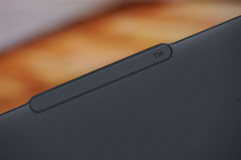 AI加持下的精英商务本 联想ThinkPad T14 Gen6笔记本评测:28W锐龙能效喜人 内建NPU更灵活