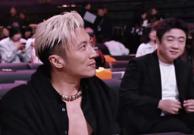 乔杉回应看谢霆锋的眼神：拍摄视角问题！