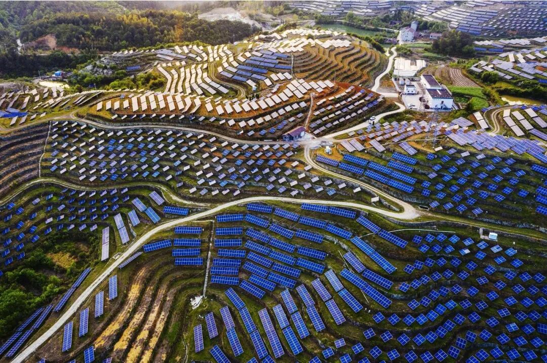 光伏发电，如何克服“恐节症”？