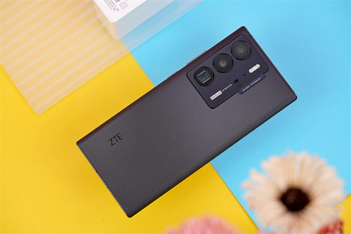 中兴axon40发布时间