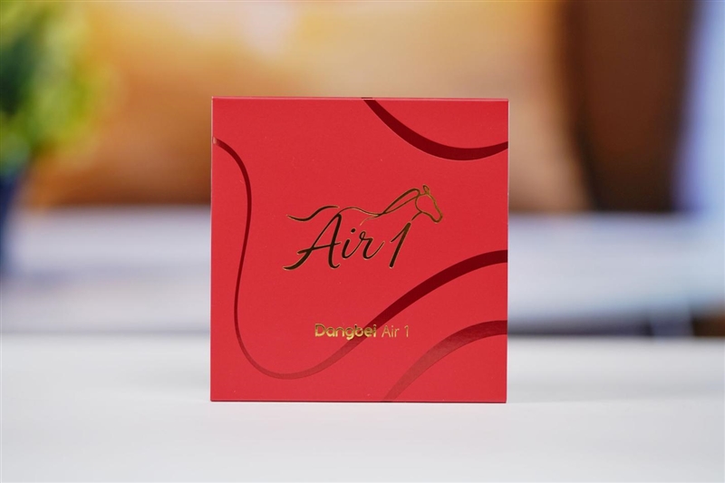 当耳机带了AMOLED屏 当贝Air1深度评测:是时尚耳饰 更是地表最强 AI 耳机