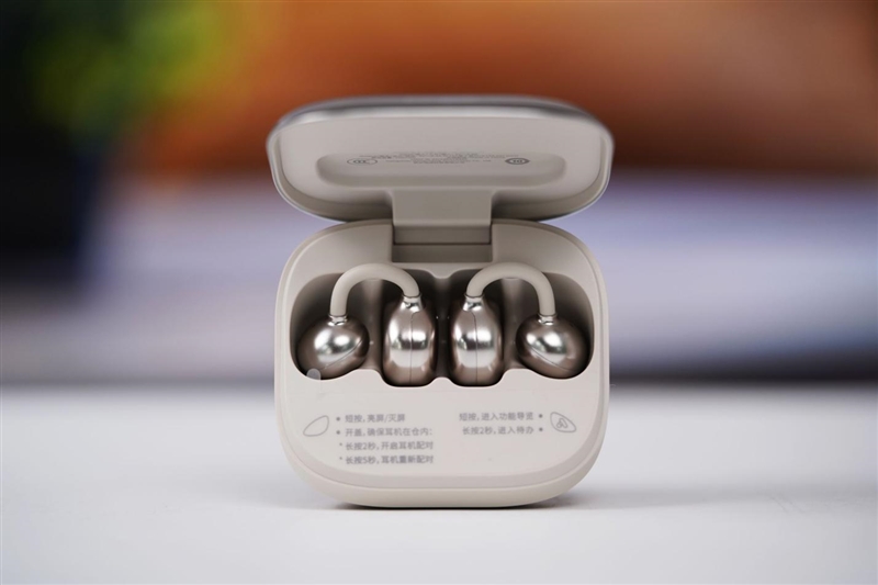 当耳机带了AMOLED屏 当贝Air1深度评测:是时尚耳饰 更是地表最强 AI 耳机