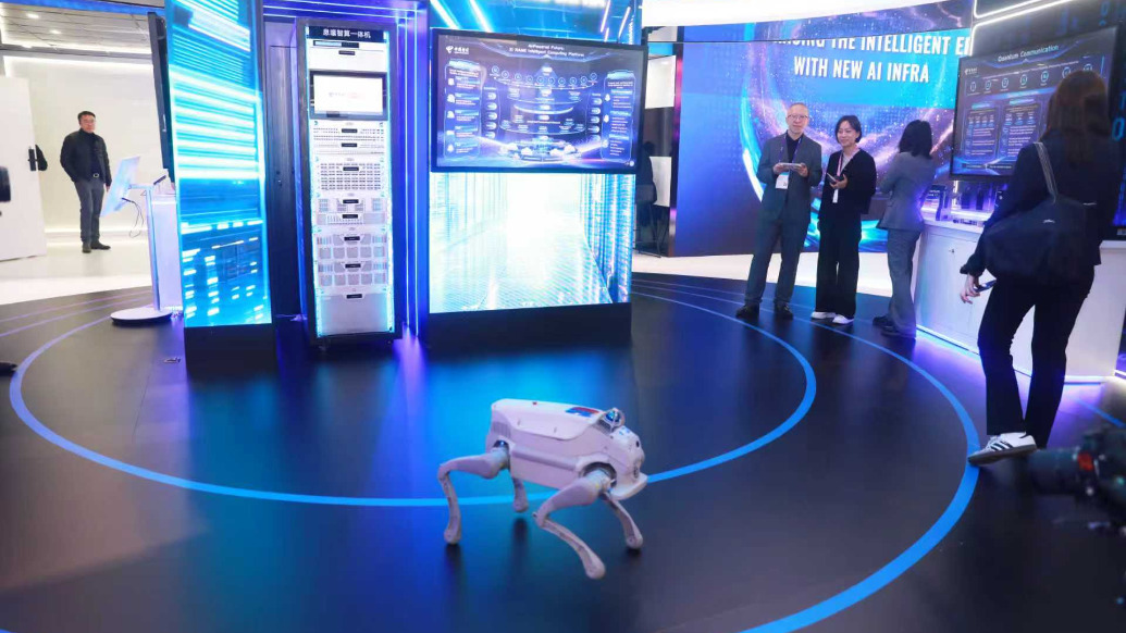 “6G机器人”亮相2026MWC