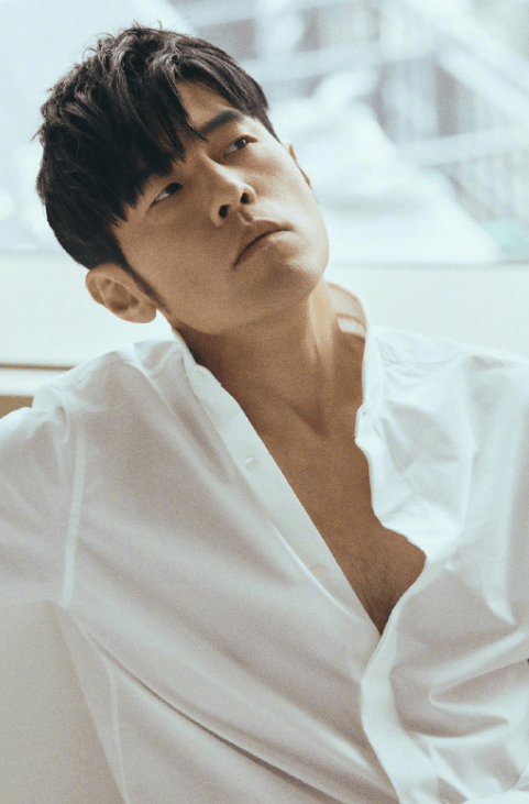 周杰伦或将本月发新专辑 早前透露将与方文山合作