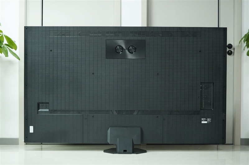 OLED时代终结者！RGB-Mini LED电视海信E8S评测：这才是好画质