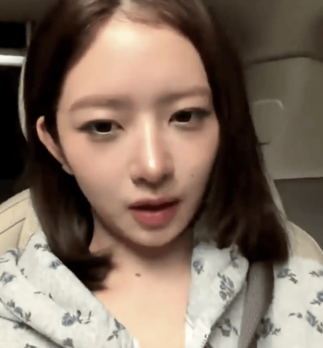 直井怜让粉丝别说场周贵：把这些话藏在心里就好